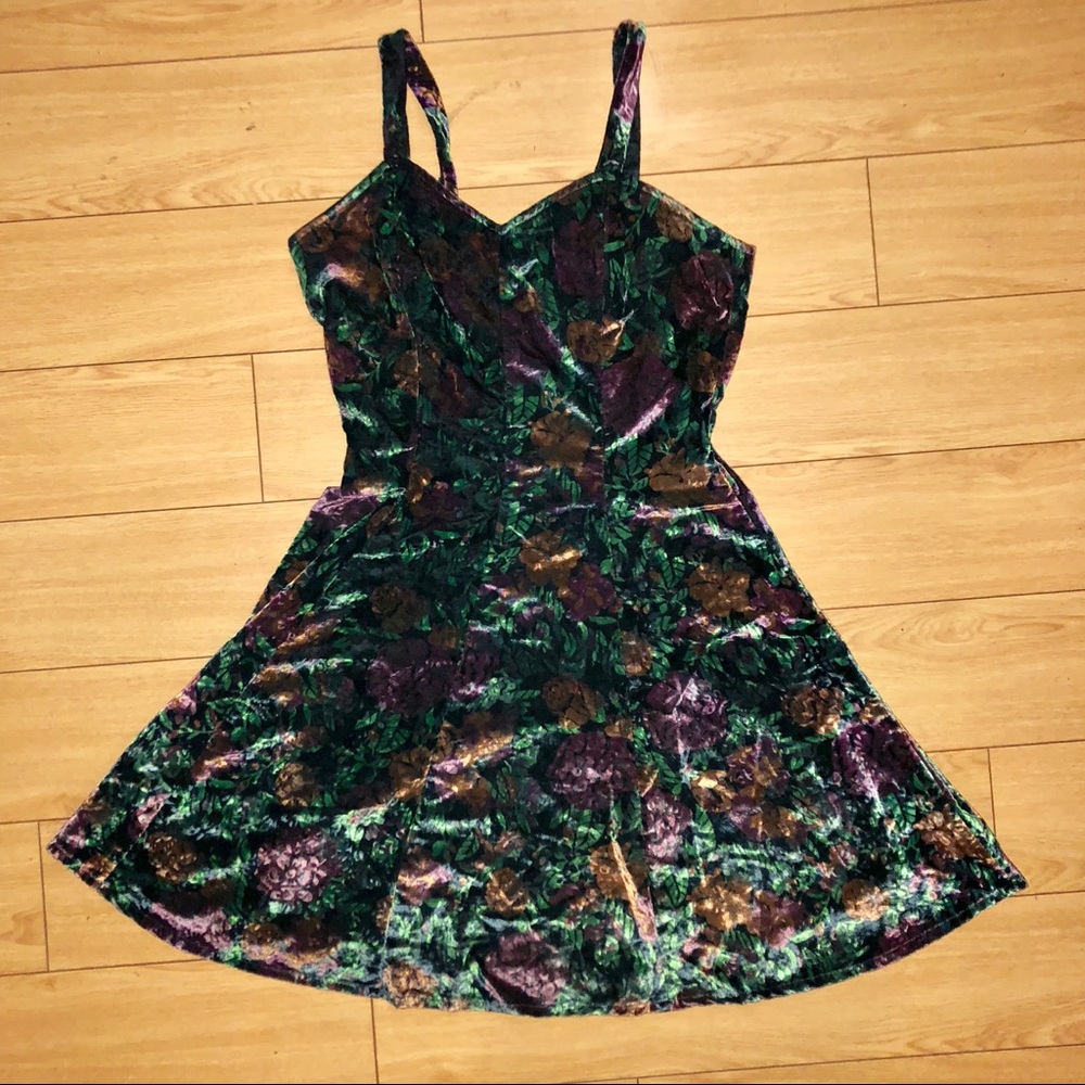 Vintage Velvet Dress
